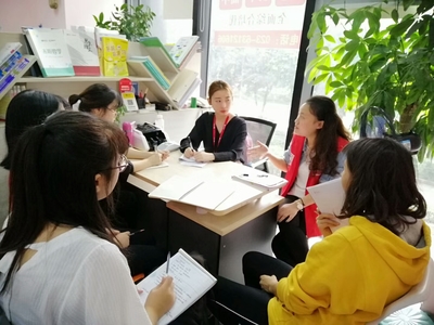 重庆学辅教育信息咨询服务 专业教育咨询的领航者